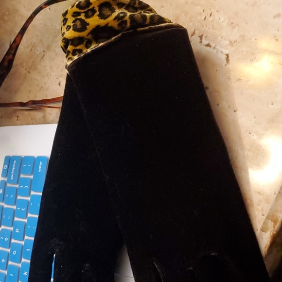 New women gorgeous brown/ leopard gloves - Picture 2 of 5